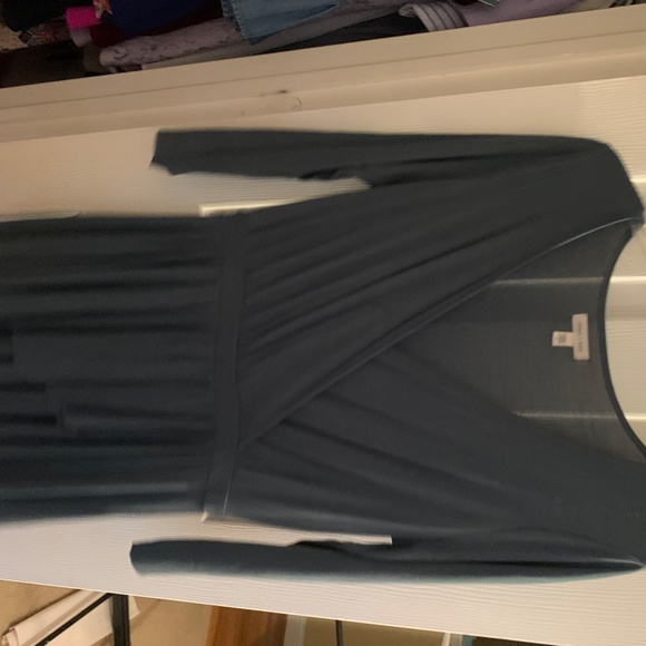 Silence + Noise V Neck Romper - Picture 2 of 4